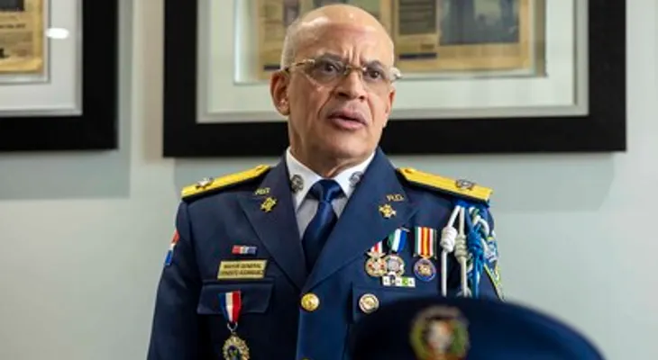 Director de la Policía reforzará orientación de agentes jóvenes y sumará 2,000 al patrullaje