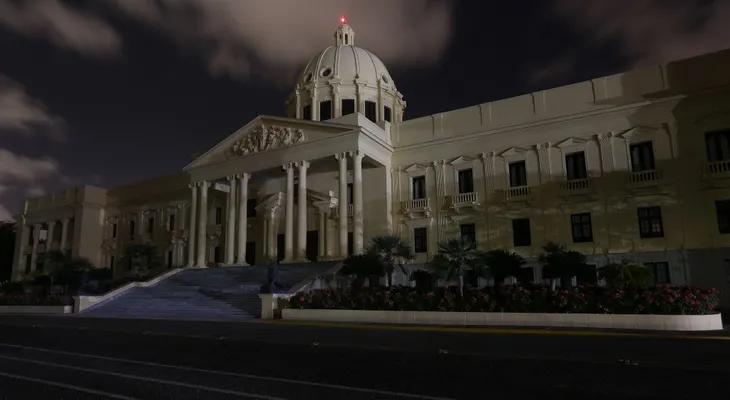 Palacio Nacional estará a oscuras mañana sábado