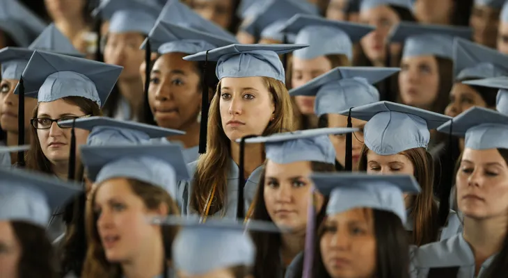 ¿Vale la pena el colegio universitario en Estados Unidos? Esto dice Goldman Sachs