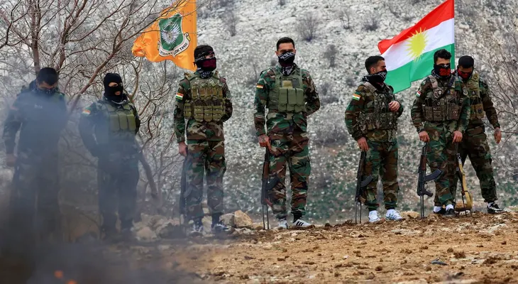 Irán detiene a supuestos monárquicos y combate células armadas en medio de la guerra