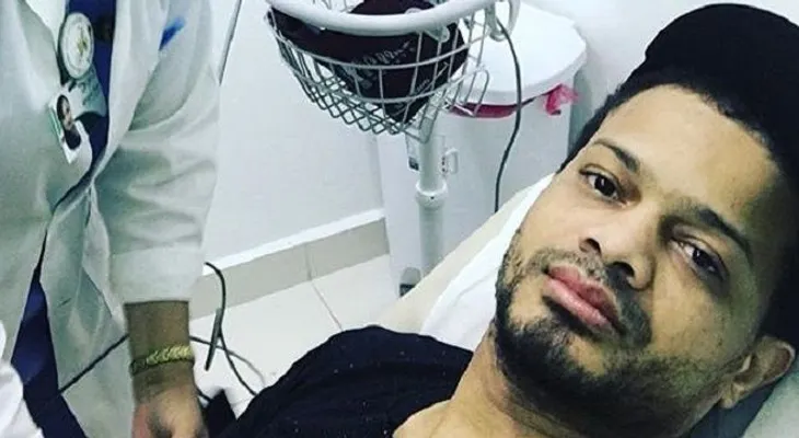 Don Miguelo ingresado en una clínica por problemas de salud; suspende actividades artísticas 