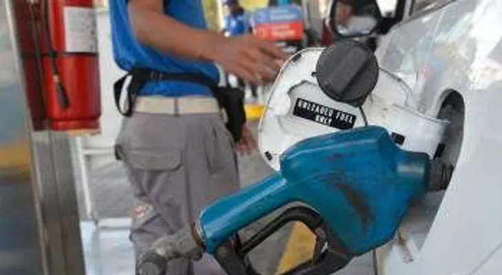 Rebajan RD$3:00 a las gasolinas y RD$7:00 a los tipo de gasoil 