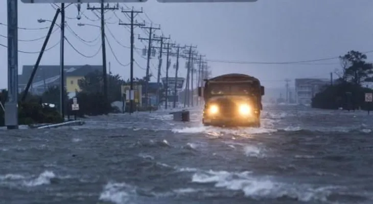 Tres muertos y 200.000 evacuados a consecuencia de lluvias torrenciales