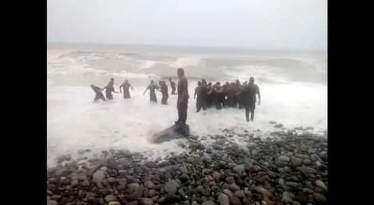 Impactante muerte de cuatro militares ahogados en Perú (VIDEO)