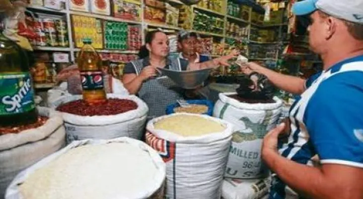 Asociación condena alzas en precios de productos canasta familia
