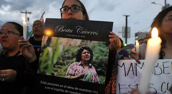 Testigo del asesinato de Berta Cáceres debe permanecer en Honduras 30 días