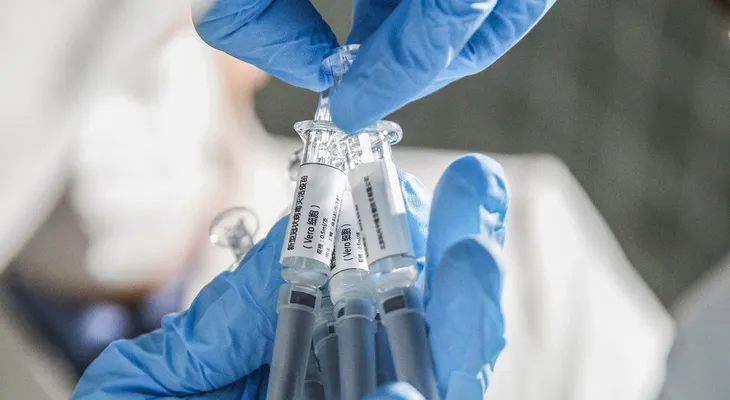Empresa china anuncia que su vacuna CoronaVac, es eficaz y segura  en más de un 90% 