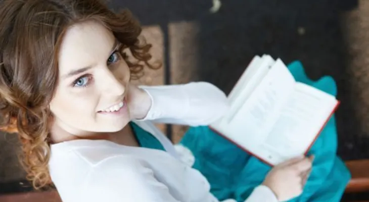 Tres razones por las que leer beneficia la salud mental