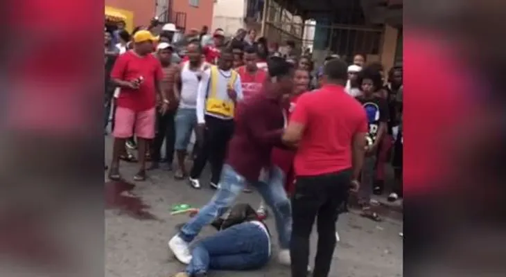 Multitud hace Justicia por sus "propias manos" con un presunto asaltante; otro resulta herido