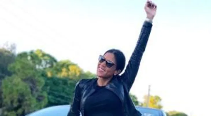Novio está "asfixiado" de Francisca Lachapel y le pide matrimonio