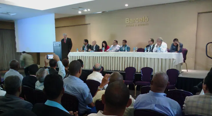 Denuncian en el DN operan miles de bancas ilegales