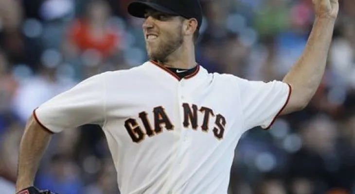 Lanzador Bumgarner, deportista masculino del año para AP 