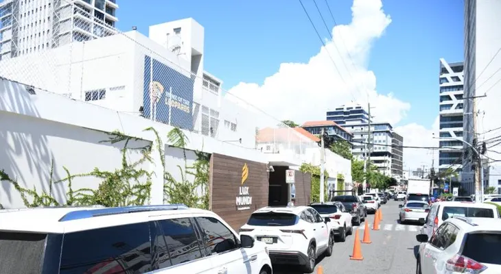 Colegios del DN refuerzan logística de salida para reducir el congestionamiento vial