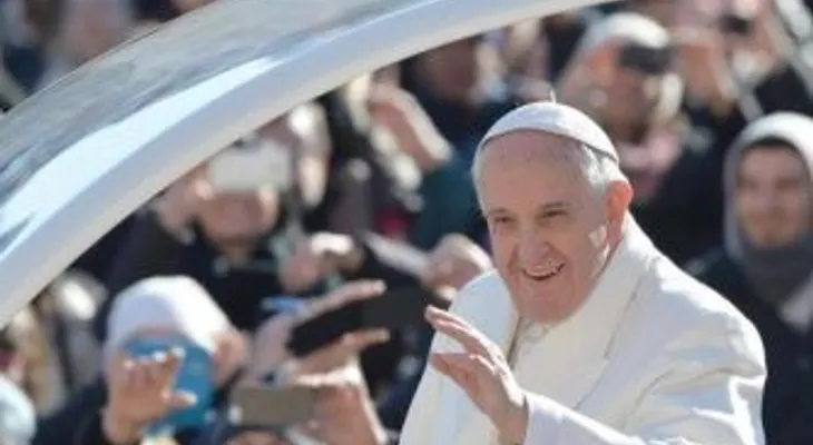 El papa Francisco: Meta de reforma de la Curia es tener mayor transparencia 