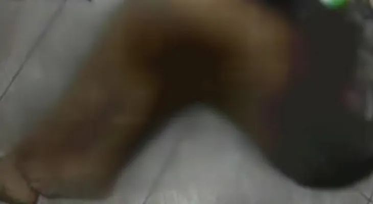 Así encontraron a esta pareja en motel de Santiago