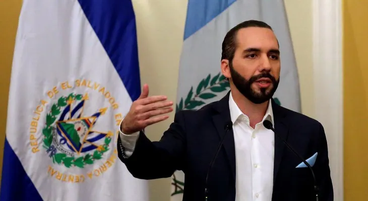 El presidente Bukele dice que "no es tiempo de abrir" economía en El Salvador