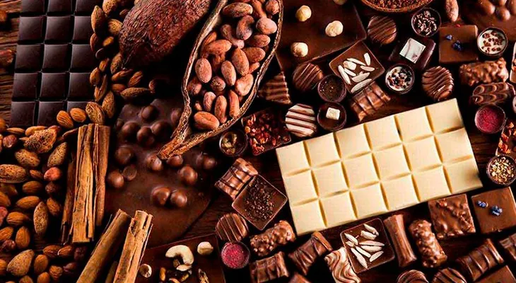 El chocolate libera hormonas que producen felicidad, y te ayuda a reducir el estrés en cuarentena