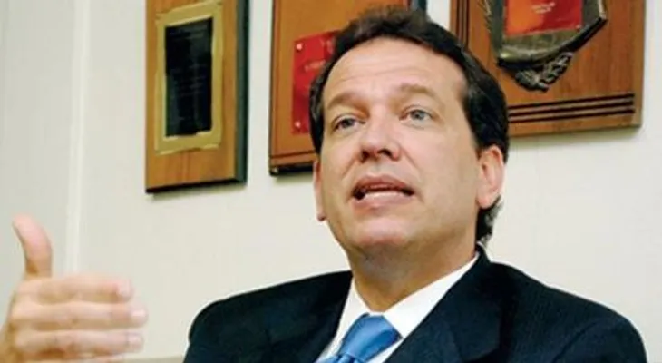 Bisonó: "Inaceptable que organismos quieran imponernos su criterio"