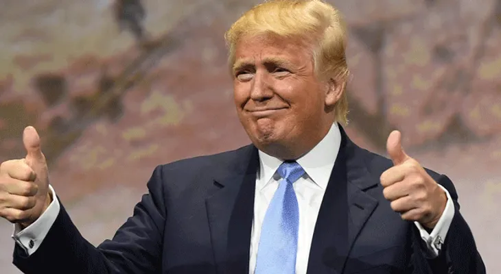 Trump vende Miss Universo