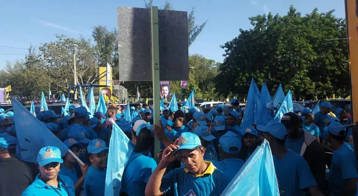  Decisión Juvenil moviliza miles de jóvenes en lanzamiento campaña Danilo Medina