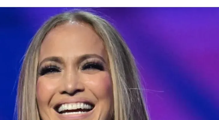 Jennifer Lopez lo dice sin tapujos: No busca ningún hombre, se tienes a si misma