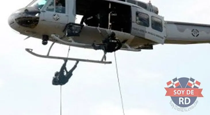 País presenta moderno helicóptero para combatir el narcotráfico