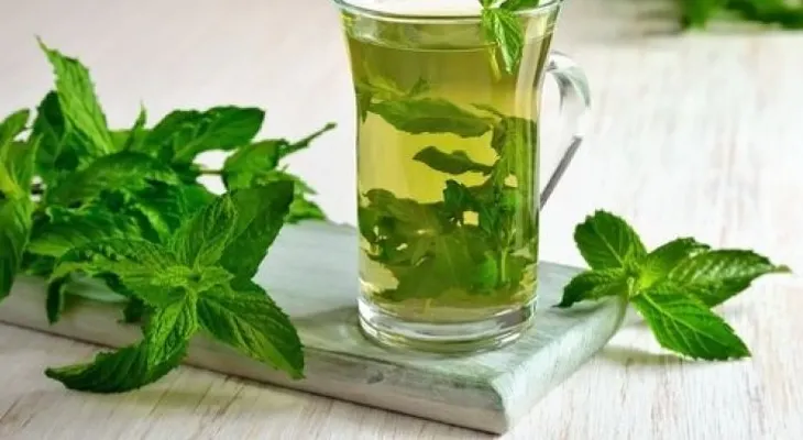 8 infusiones contra los gases intestinales