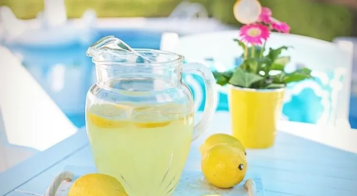 Cómo hacer un concentrado de limón para preparar bebidas deliciosas
