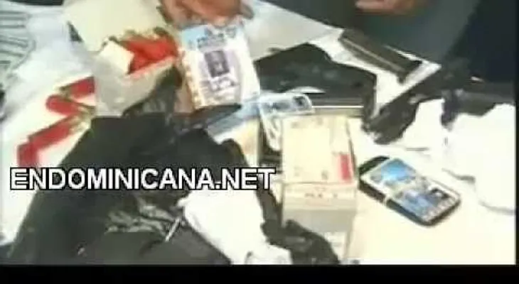 Apresan 4 hombres fichados con carnets de policías municipales