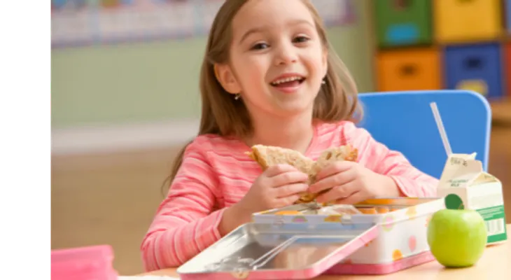 Loncheras de los niños se quedan cortas en la nutrición