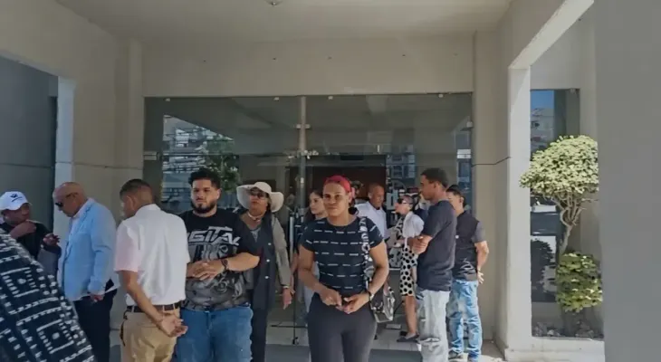 Sepultan a Zeneida Socorro, esposa de Julián Oro Duro, asesinada durante asalto