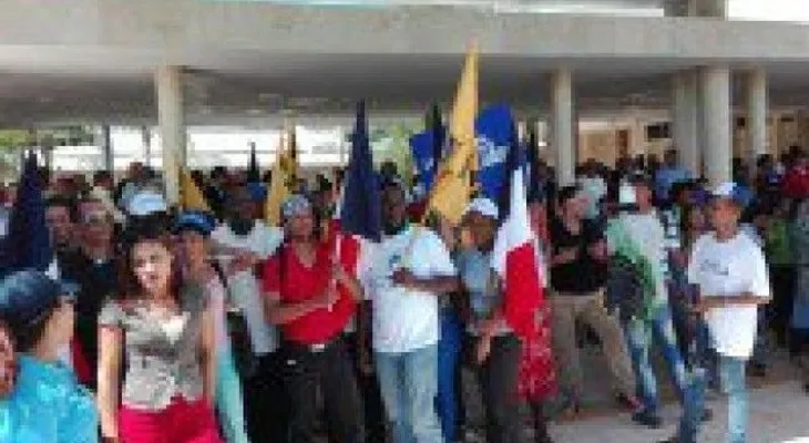 Bombadean Aula Magna de la UASD