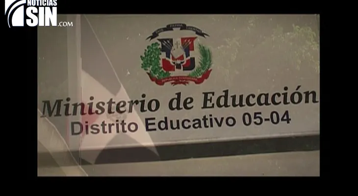 Empleados del Distrito Educativo 05-04 cobran sin trabajar, algunos viven en el extranjero