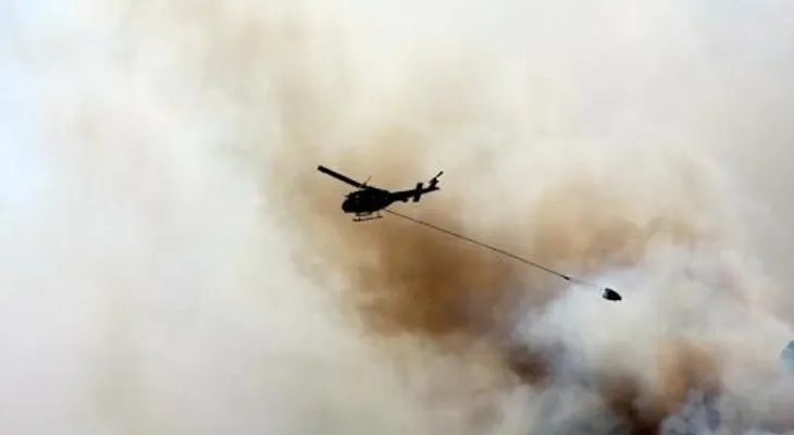 Bomberos controlan fuego afectó taller de ebanistería LD