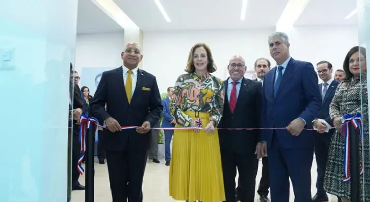 Banco Central rinde homenaje a Gregorio Luperón en el 160º aniversario de la Restauración de la República Dominicana