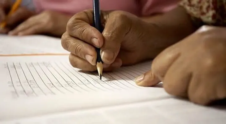 Aprender a leer de adulto provoca cambios profundos en el cerebro