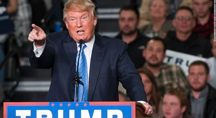 10 grupos insultados por Donald Trump durante su campaña