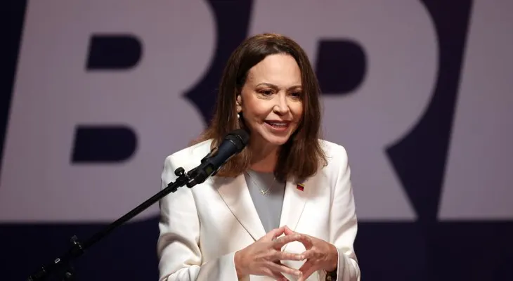 María Corina Machado propone comisión de la verdad y elecciones en 2027 tras regresar a Venezuela