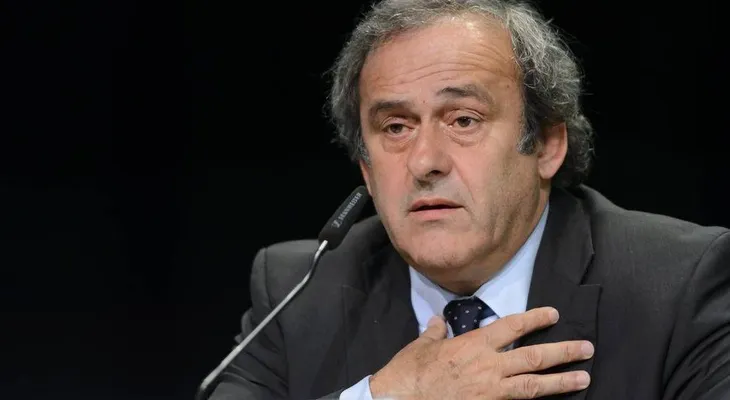 Platini retira su candidatura a la presidencia FIFA