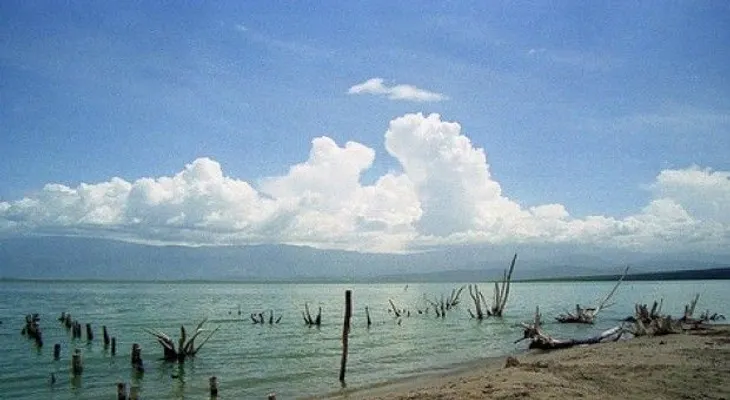 Hallan muerto en el Lago Enriquillo enfermo mental que hoy mató dos 
