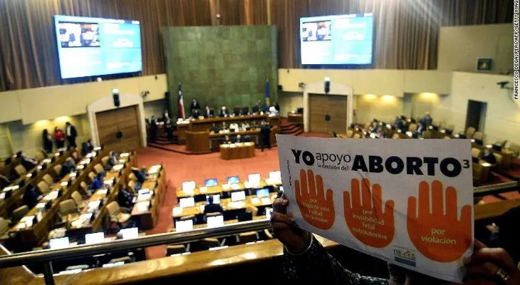 Chile aprueba la despenalización del aborto