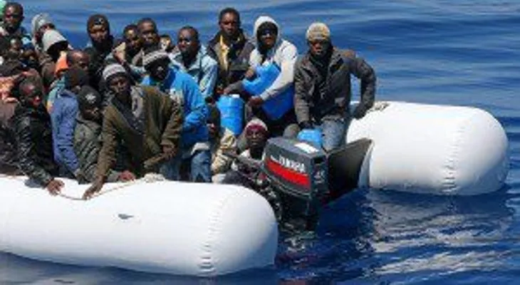 Rescatan unos tres mil inmigrantes frente a costas italianas en las últimas horas
