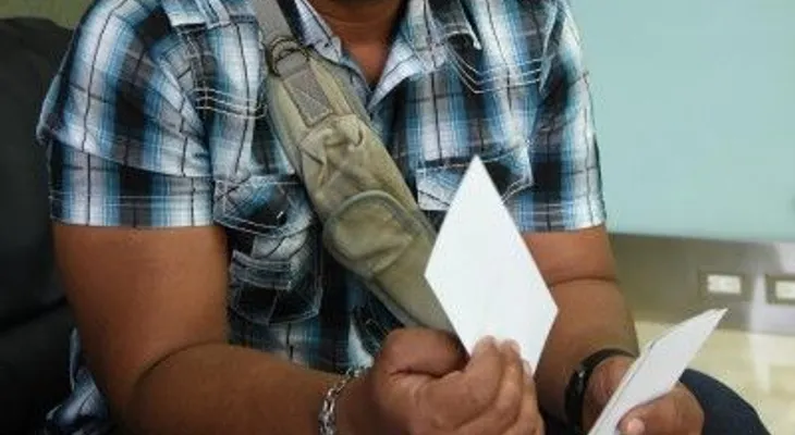 Hombre "raptado" de niño quiere encontrar su madre