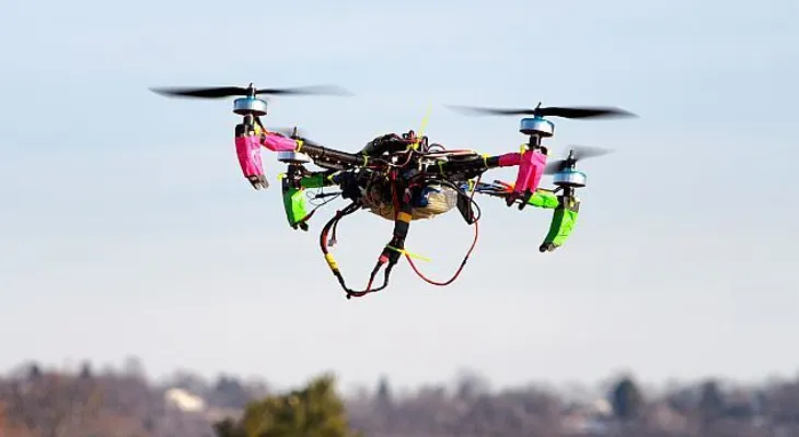 Drone con contrabando intenta ingresar a prisión 