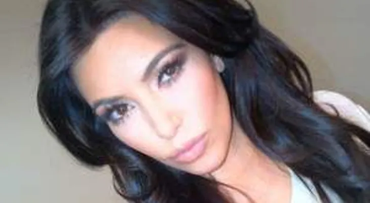 Kim Kardashian admite que Jennifer Lopez es su ídolo