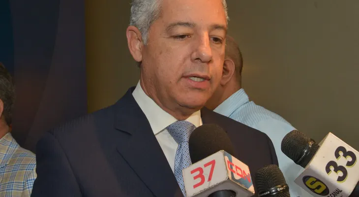 Gobierno coloca US$500 millones en bonos soberanos para financiamiento Punta Catalina