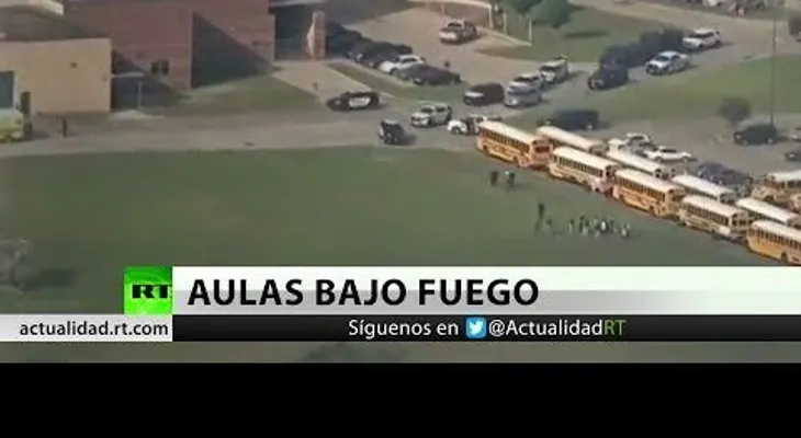 Tiroteo en escuela en Texas dejó al menos 10 muertos y 10 heridos 