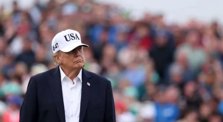 Trump rechaza nuevas regulaciones para la IA y prioriza competir con China