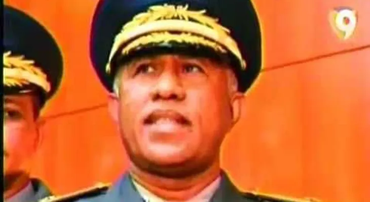 Asistente de ex jefe PN  quiere presentar pruebas y termina más enredado (VIDEO)