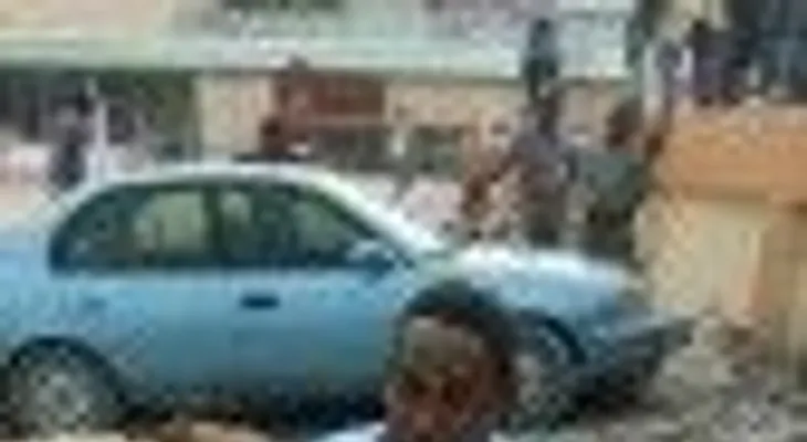 DNCD apresa hombre que transportaba droga y dinero en dólares en una camioneta
